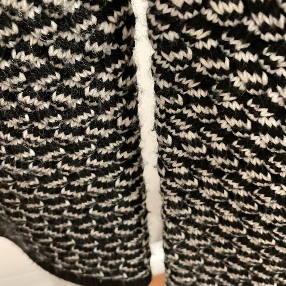 Ann Taylor XSP Black & White Blazer - Picture 6 of 7